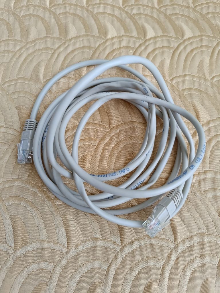 UTP LAN мрежов кабел