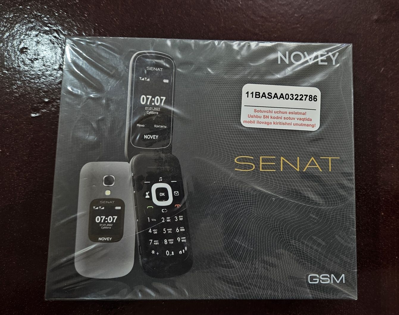 Novey Senat telefoni