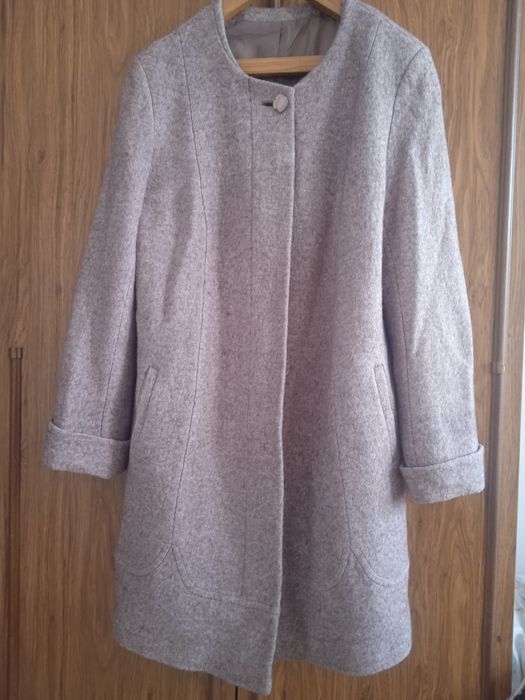 Пальто демисезонное