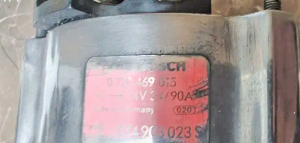 Генератор Audi 80