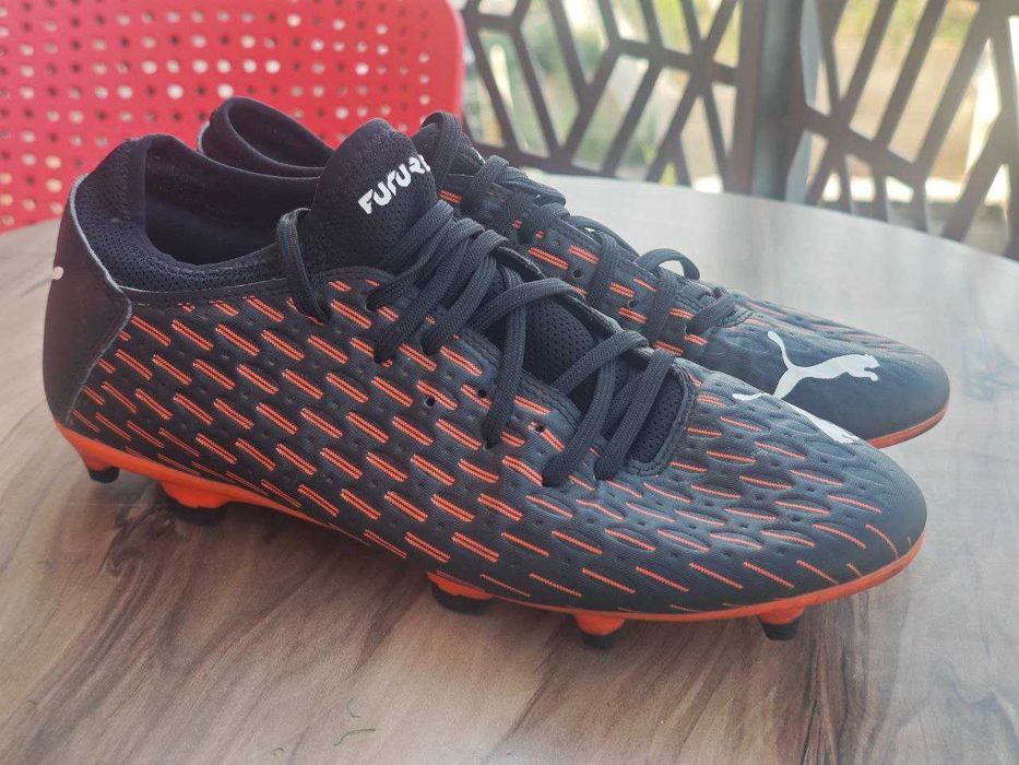Футбольные бутсы сороконожки puma оригинал для футбола