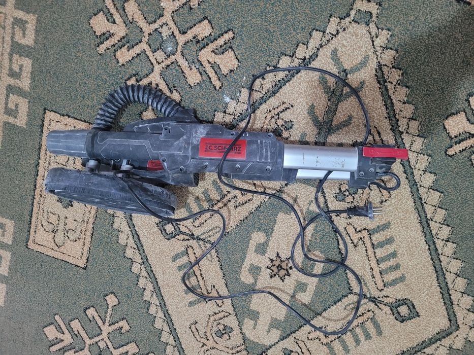 Girafa j.c.schwarz  electrica