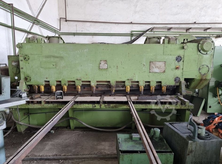 Гилотина Чимкент НА 3222Ф1