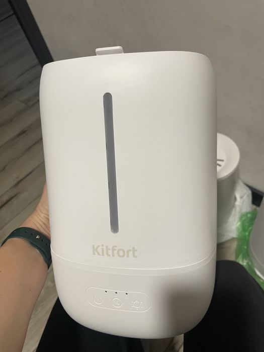 Увлажнитель китфорт 4шт разные