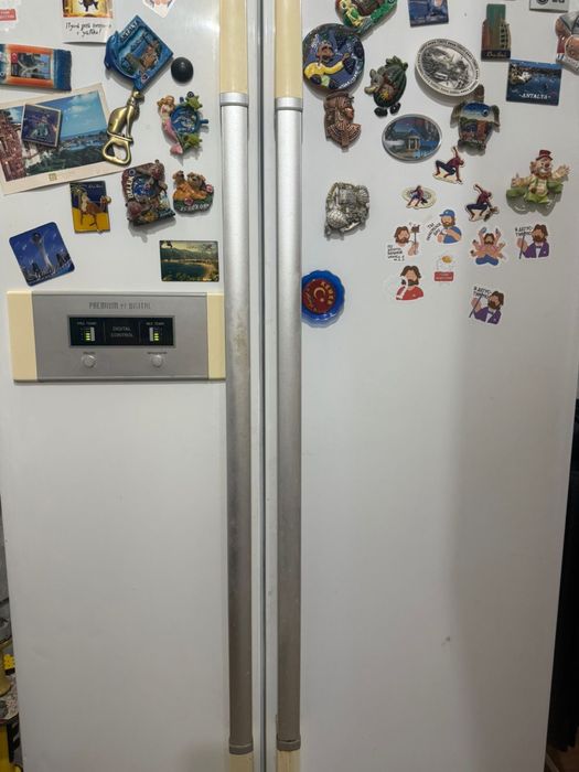 Холодильник двухдверный