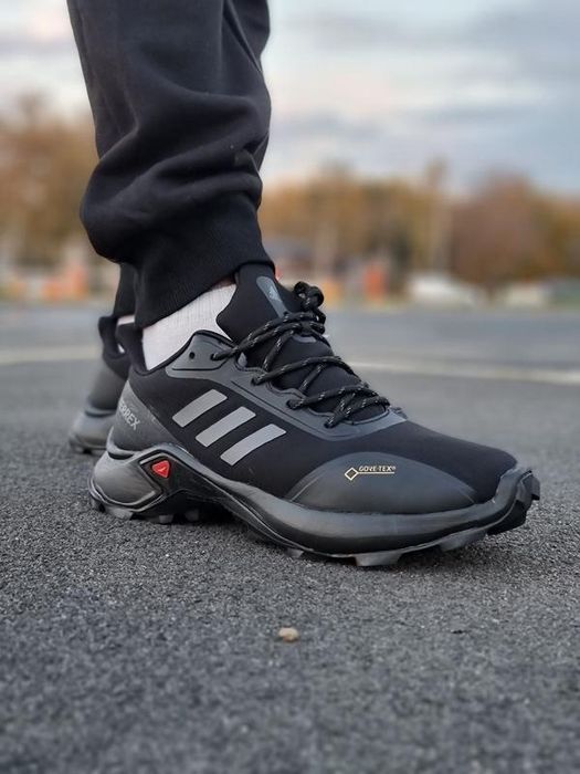 Треккинговые термо кроссовки Adidas GTX Адидас размеры с 40 по 44