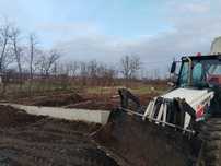 Închiriez buldoexcavator
