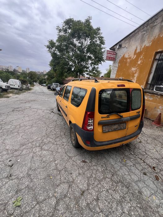 Dacia Logan 1.6 комби цяла