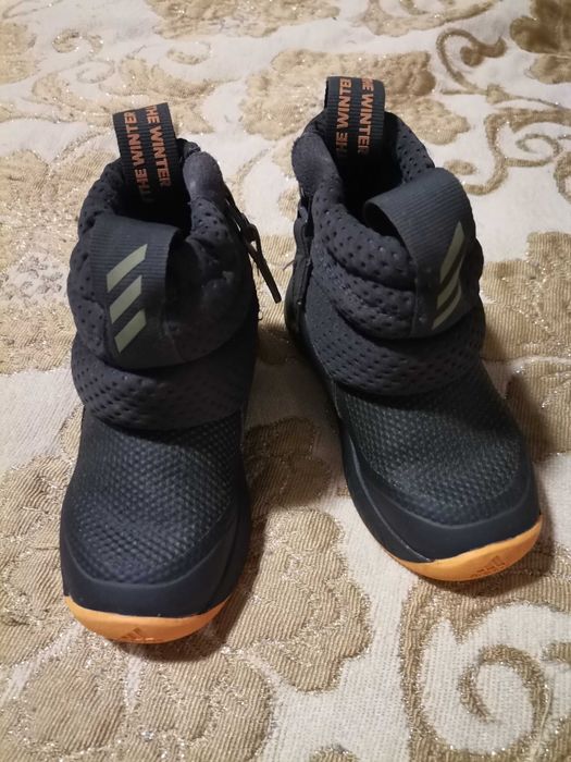 Бебешки ботушки  Adidas размер 23