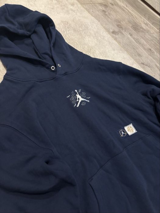 jordan суичър.