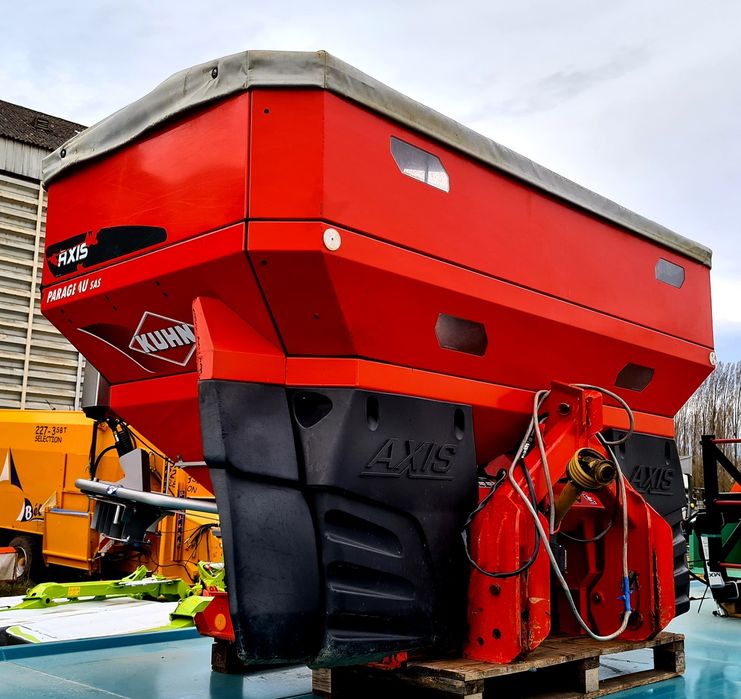 Distribuitor de ingrasaminte Amazone Profis Ultra Kuhn Axis  MIG MEA