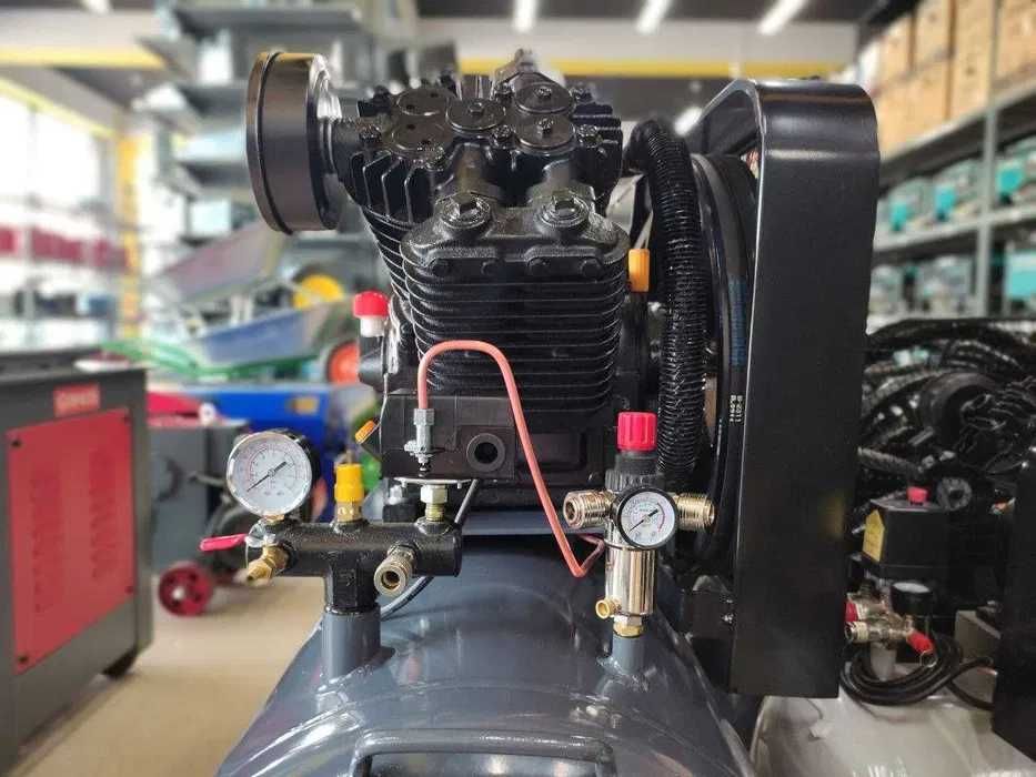 Компрессор / Kompressor ALTECO 300л