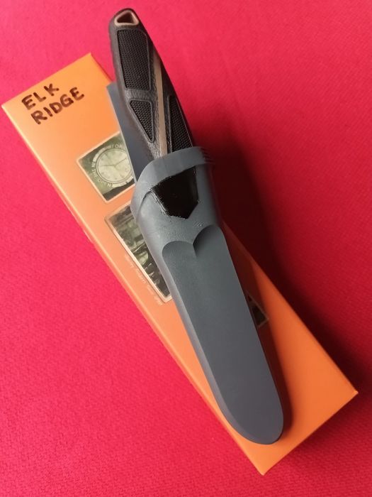 Cutit supravietuire,vanatoare