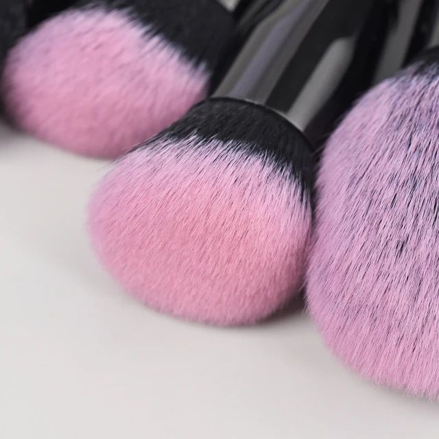 Set de 18 pensule profesionale de make-up