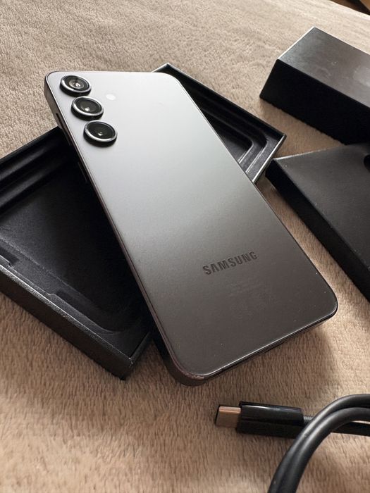 Samsung Galaxy S24 Black 128Gb Fullbox