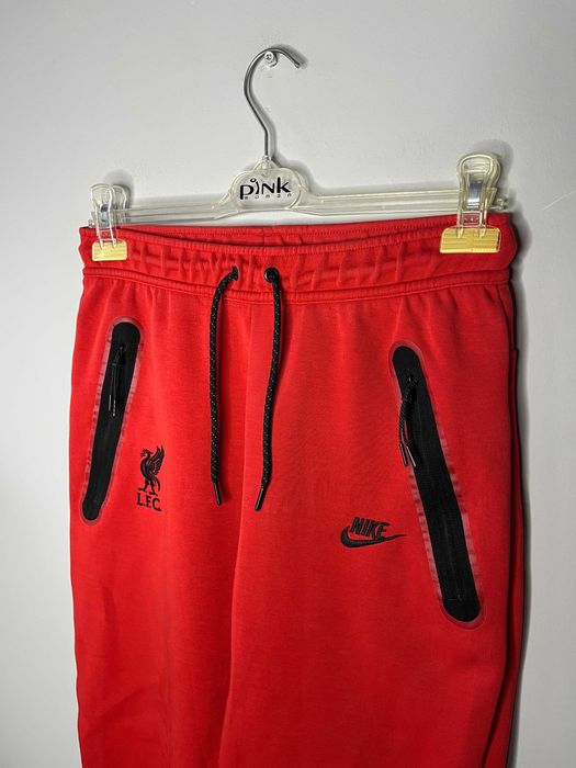 Nike Sportswear Tech Fleece Liverpool FC Pants Мъжко Долнище