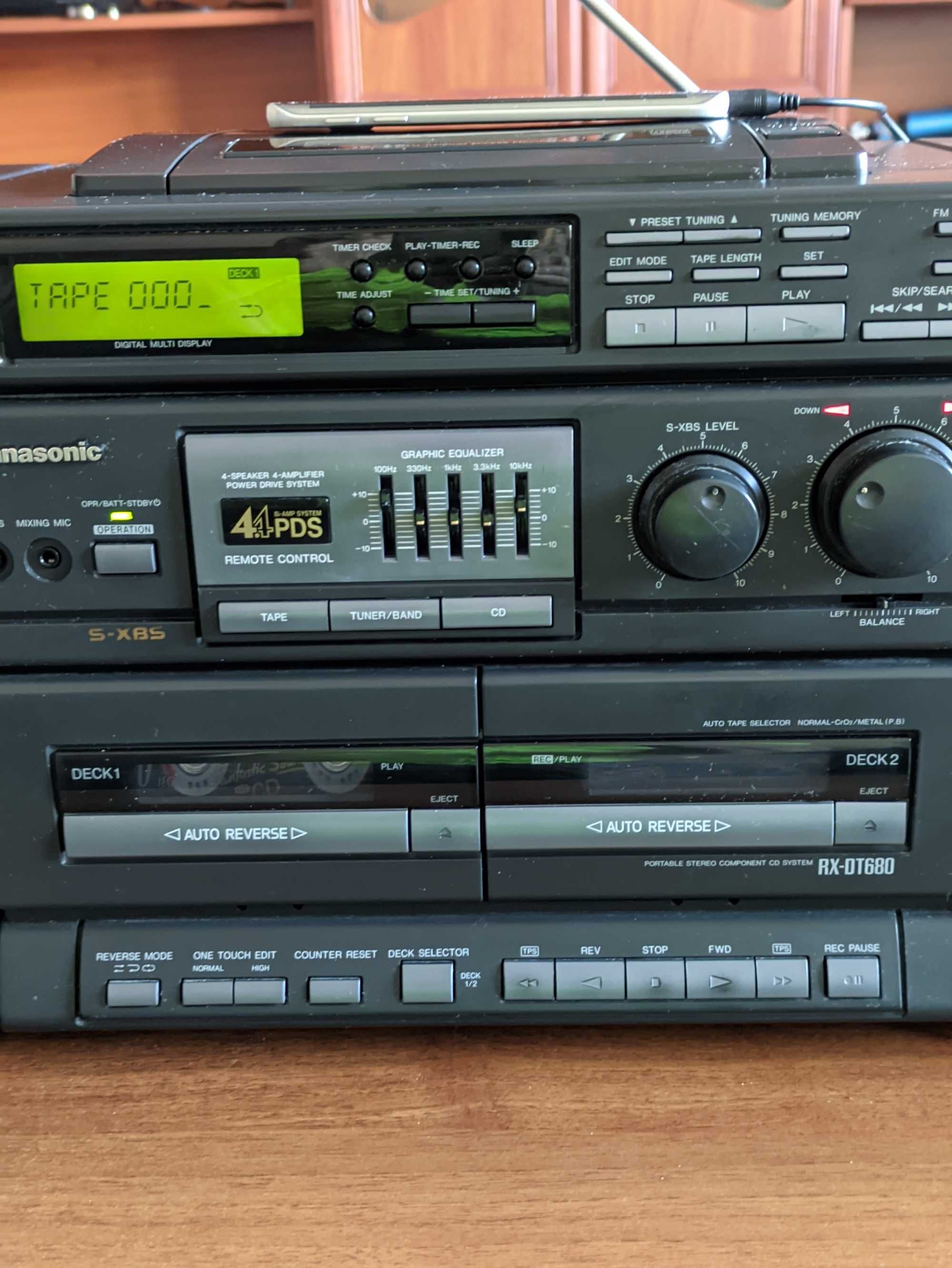 Panasonic RX-DT680 aux in