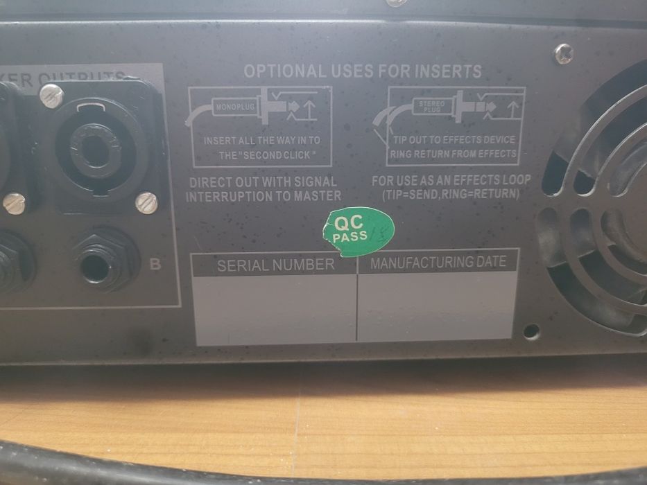 Vând mixer mx 600 , tun de bass , mai am și 2  perechi de boxe cu trep