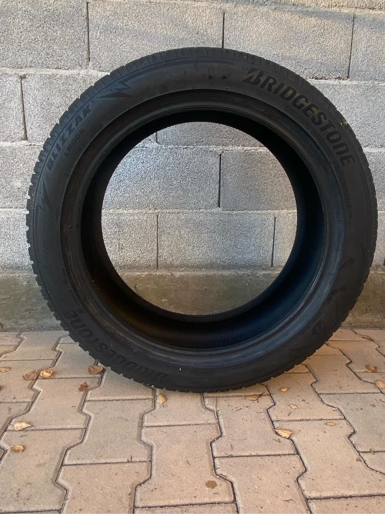 Гуми bridgestone 275/45/21