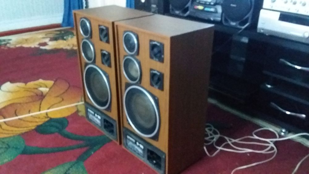 S 90  RADIOTEHNIKA   сотилади