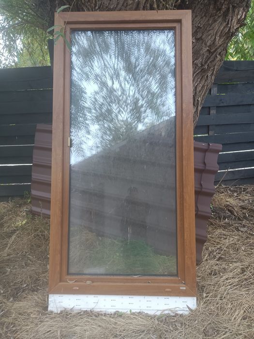 Ușă termopan și geam lemn