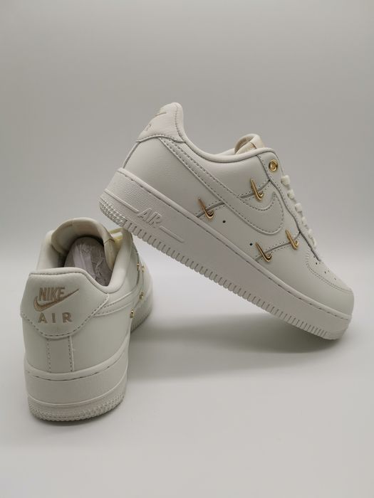 Nike Air Force 1 '07 LX