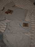 Set pantaloni scurți și tricou Burberry nou