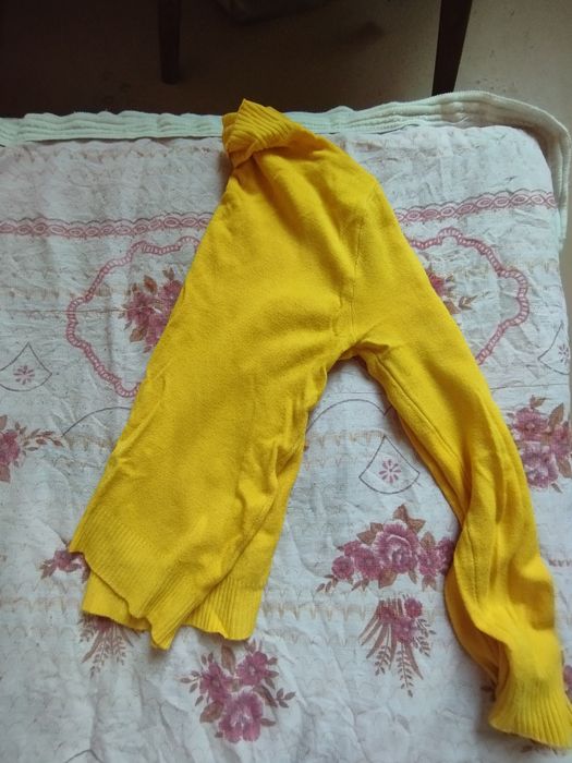 Водолазка,жёлтого цвета, женская, демисезонная