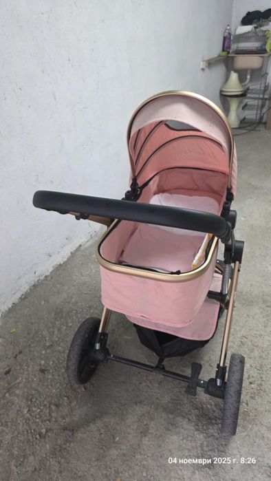 Бебешка количка Moni