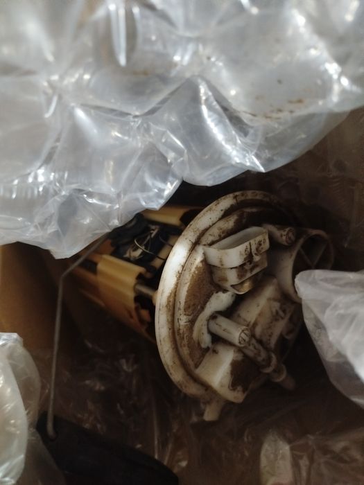 Топливный насос в сборе