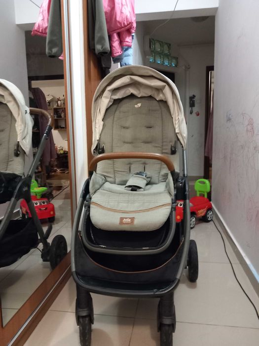 Carucior joie signatur