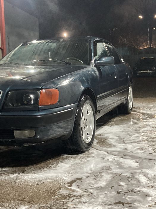 Продаю фары би лэд ауди 100 с4