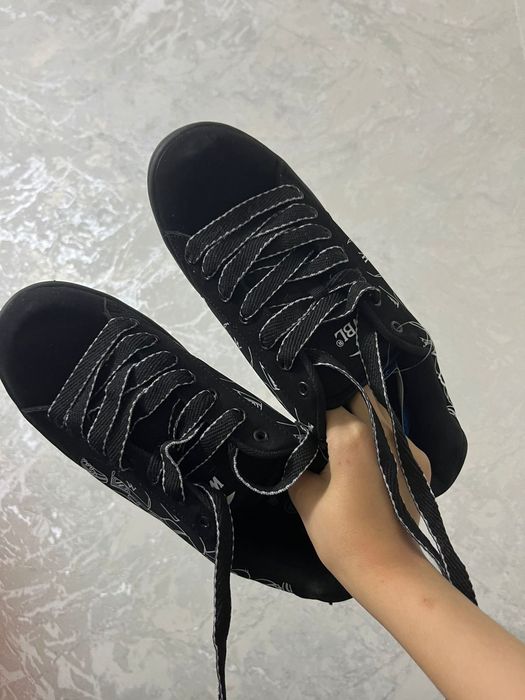 Обувь женская/мужская