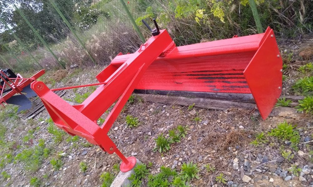 Lama de zăpadă sau nivelare