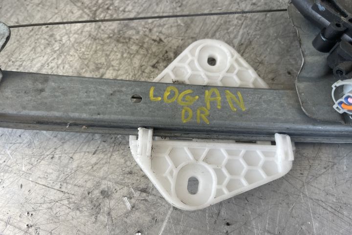 Macara geam fata dreapta electrica cu motoras 400727 Dacia Logan prim