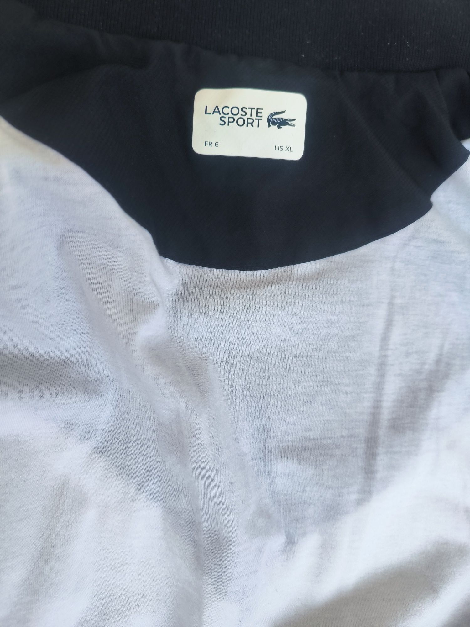 Lacoste горнище XL размер