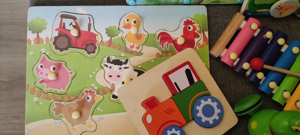 Лот дървени играчки