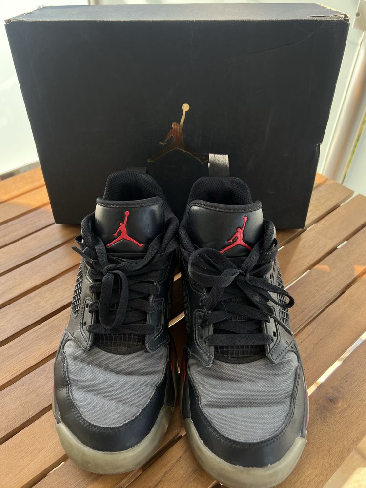 Nike Air Jordan Mars 270