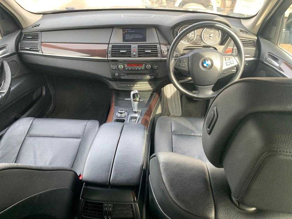 Dezmembrez bmw x5/x6/ 3.0 d/4.0 d/bmw x5 e70 pachet m/jante m