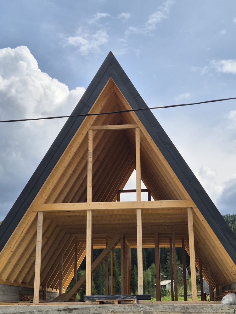 Cabana A-Frame de vânzare – Munții Apuseni, langa lacul Belis
