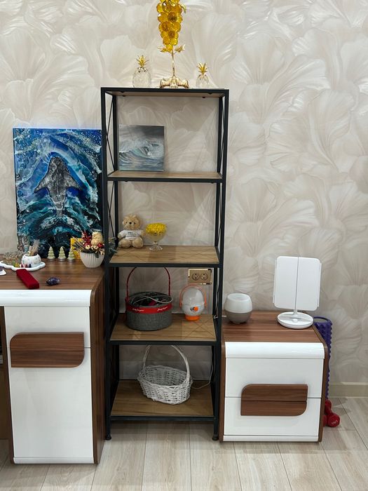 Продаются горки-стеллажи