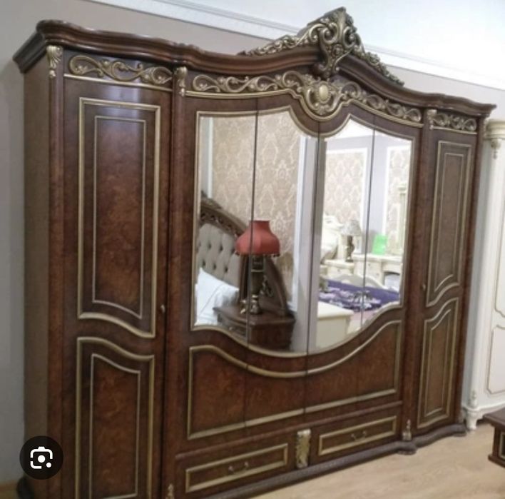 Продаю спальную мебель в хорошем состояний, вместе с матрасом