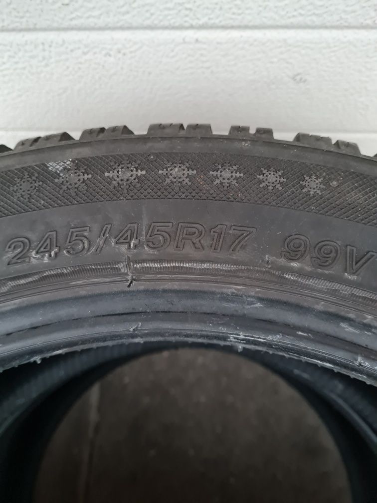 Зимни гуми 2 броя LASA Snoways4 245 45 R17 дот 2122