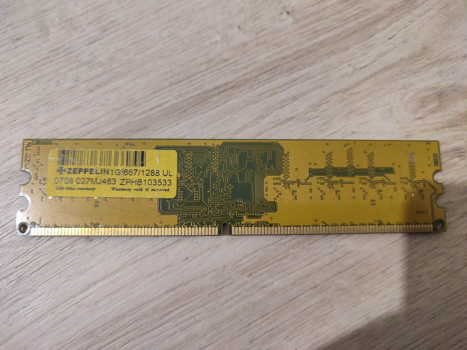 Продам ОЗУ 4 ГБ DDR 3 1333U