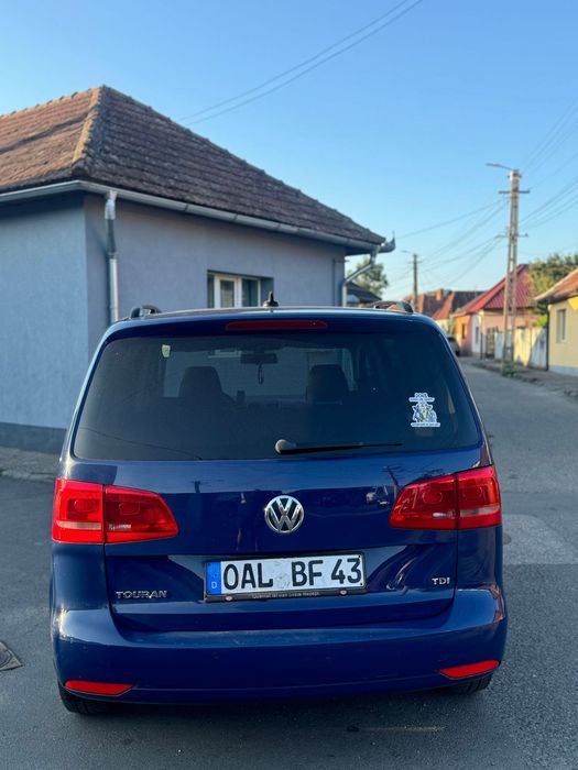 Vw Touran 2013 ConfortLine