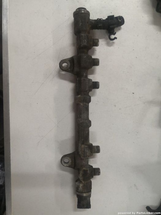 Rampa injectoare FIAT GRANDE PUNTO 1.3 i [ 2005 - 2013 ]