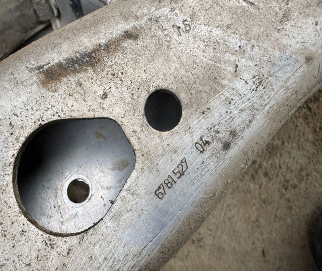 Cadru Jug motor 6781527 04 BMW Seria 5 F10 [2009 - 2013]