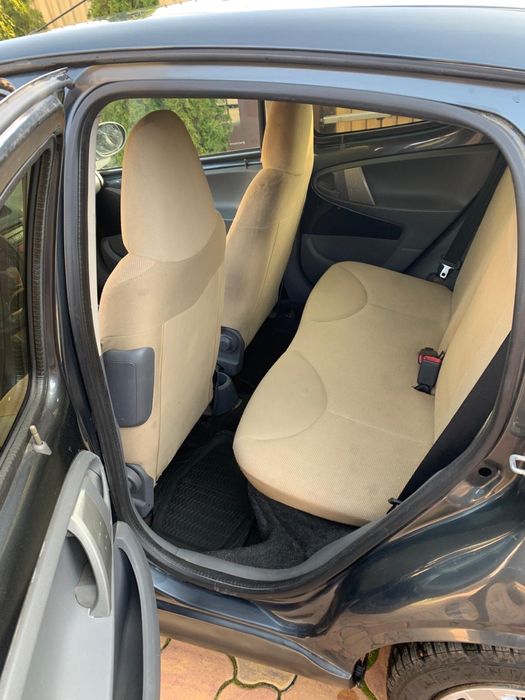 Peugeot 107, similar Toyota Aygo automat