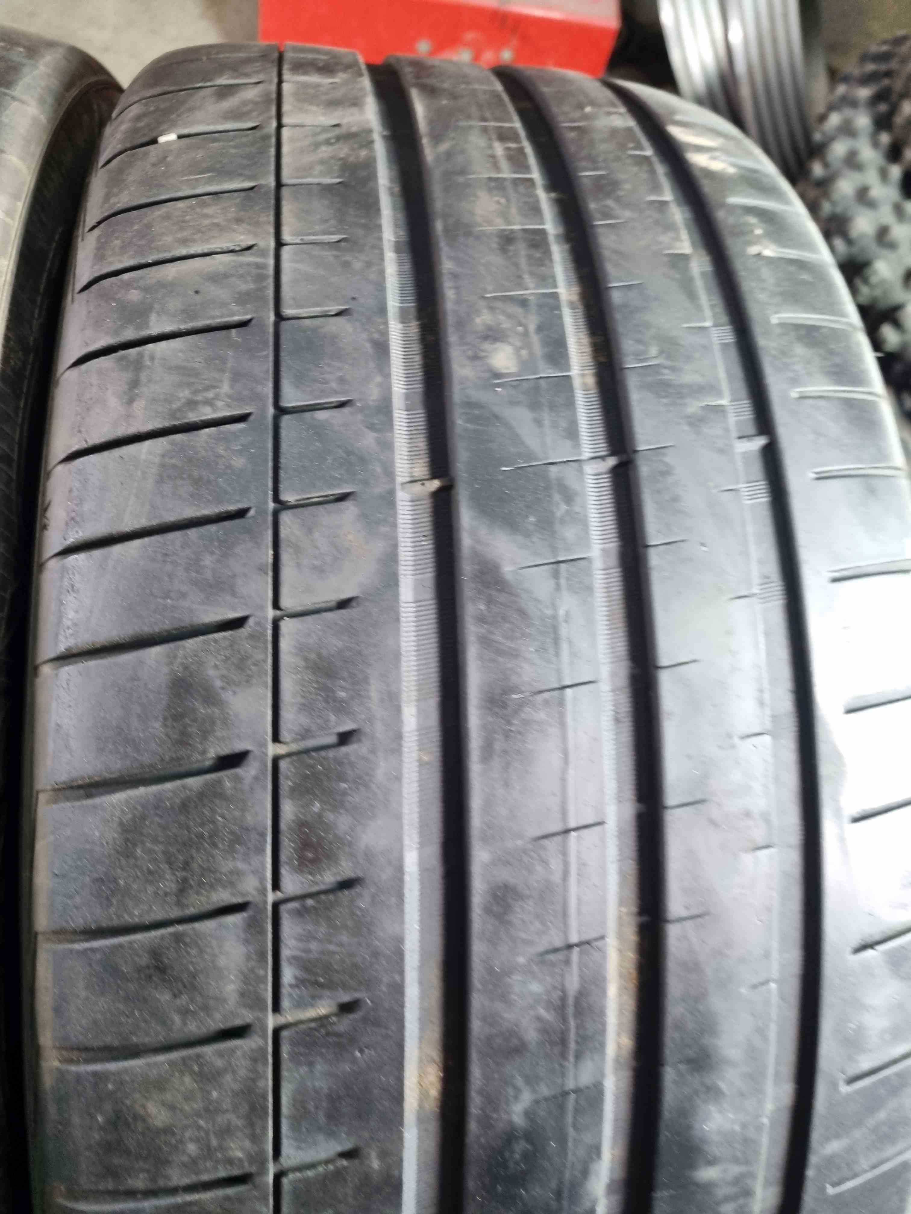 SET 4 Anvelope Vara 255/45 R19 VREDESTEIN Ultrac Vorti 104Y