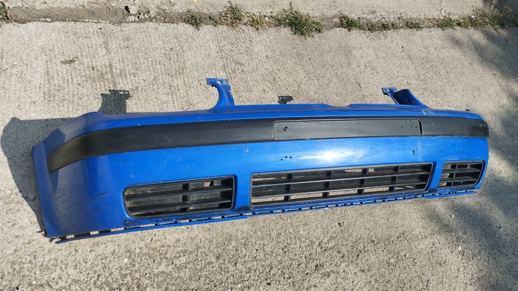 Предна броня Фолксваген Голф4 / VW Golf4